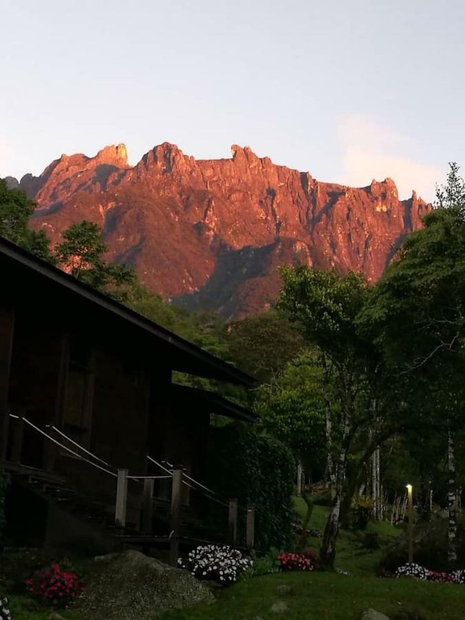 Отель Spring Garden Kundasang Экстерьер фото